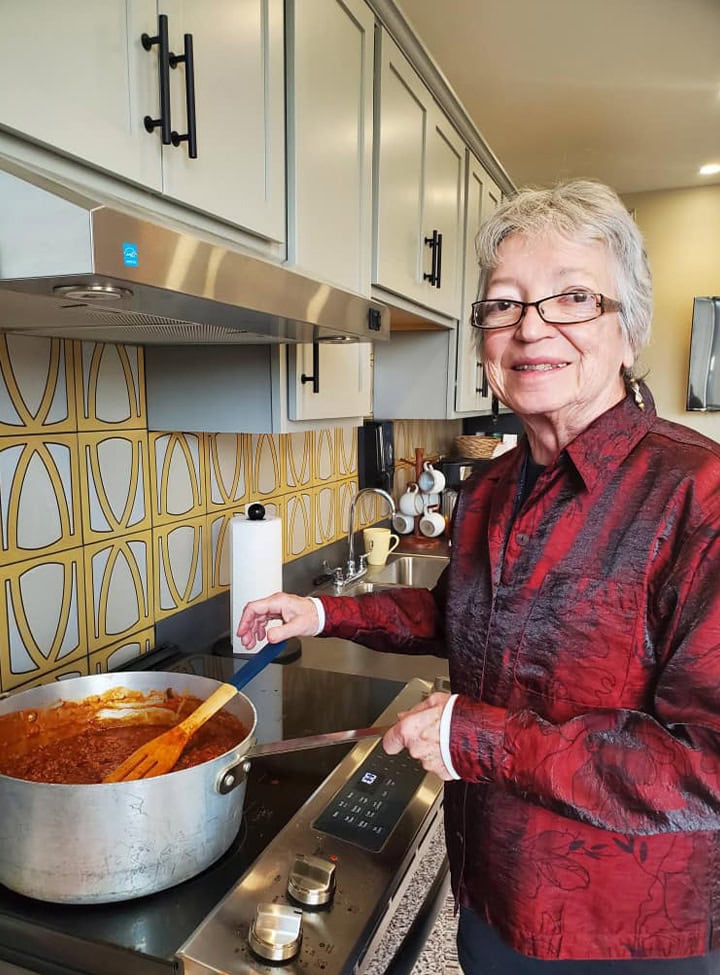 The Residence at Fitz Farm - Resident Mary Mumper making chili